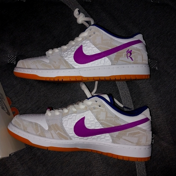 Nike SB Dunk Low Rayssa Leal - Picture 3 of 6